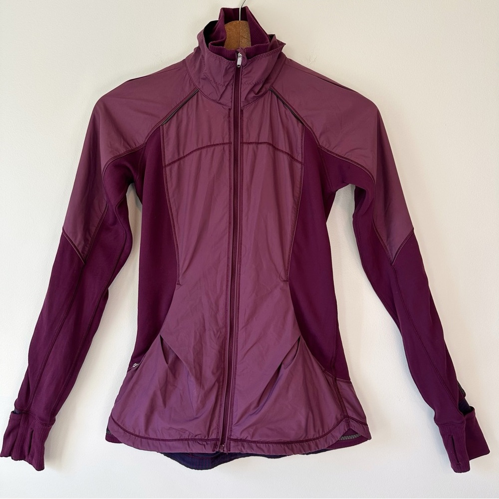 Lululemon Can’t Stop Jacket in Mini Hyper Stripe Plum Matte Glyde Rulu, size 4 - Picture 5 of 16